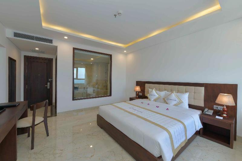 Eden Ocean View Hotel Da Nang Habitación foto